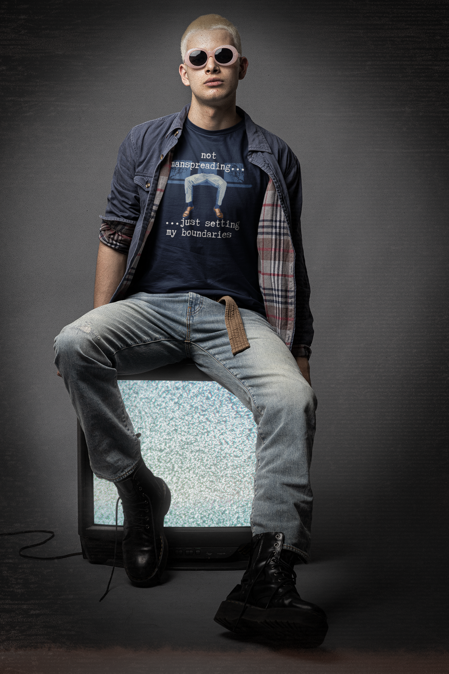 Not manspreading T-shirt