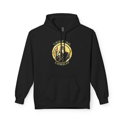 Truth liberates, red pill - Hoodie